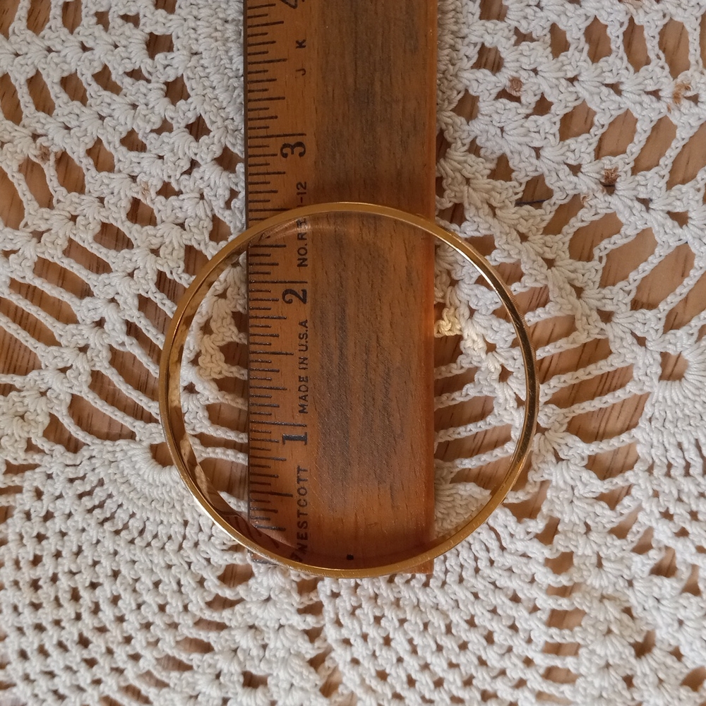 Vintage Monet "S" Gold Tone Bangle Bracelet - Picture 5 of 6